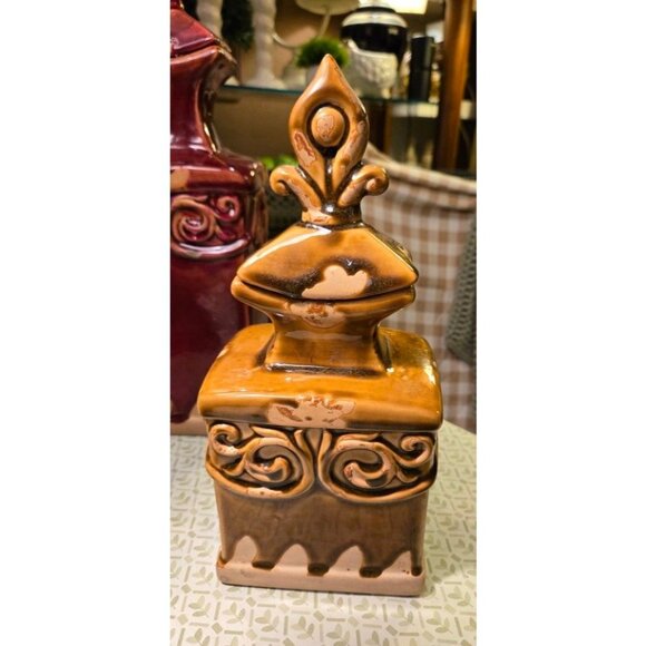 Unique Beige & Brown Ceramic Finial Decor - Picture 2 of 3